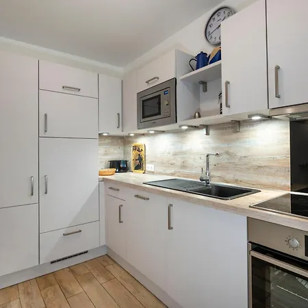 Freesenbruch Reihenhaus 8a - Eisbaer * ツィングシュト