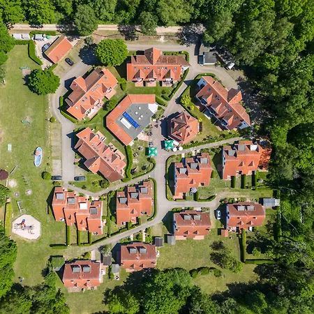 Freesenbruch Reihenhaus 8a - Eisbaer Nyaraló Zingst