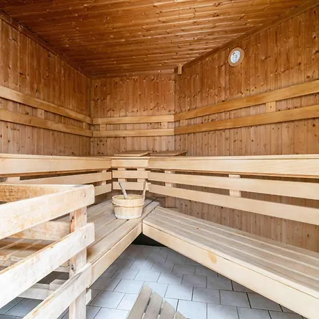 Dom wakacyjny Freesenbruch Reihenhaus 8a - Eisbaer Zingst